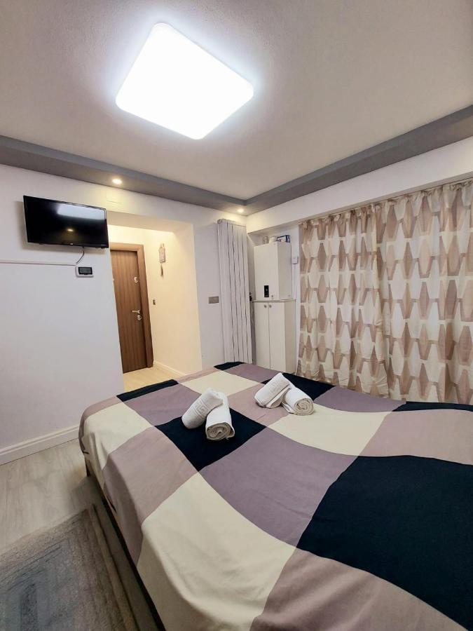 Domino Studio Apartment Sibiu Luaran gambar
